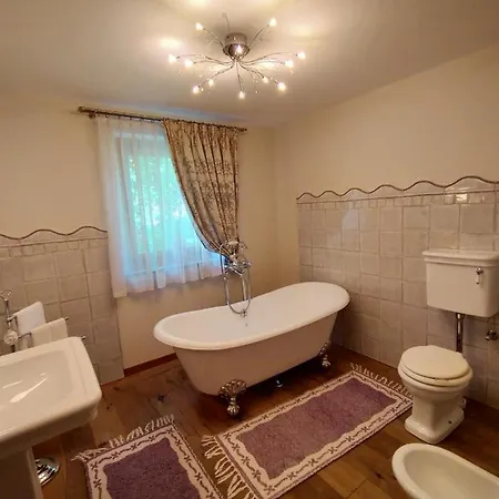 Caroline Maison Et Jardin - Cir 0112