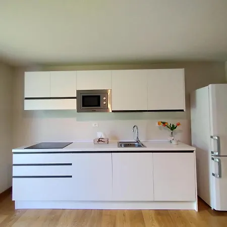 Caroline Maison Et Jardin - Cir 0112
